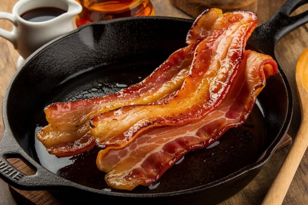 Does Oscar Mayer still make maple bacon?